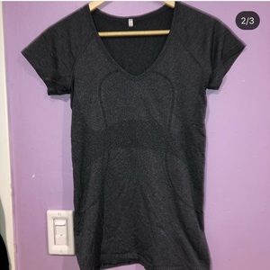 Lululemon shirt